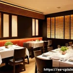 Home 21 퓨전 요리의 고객 경험 디자인 - A sophisticated fusion cuisine restaurant interior featuring warm ambient lighting and soft backgrou...